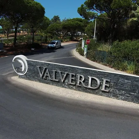Hotel Valverde *